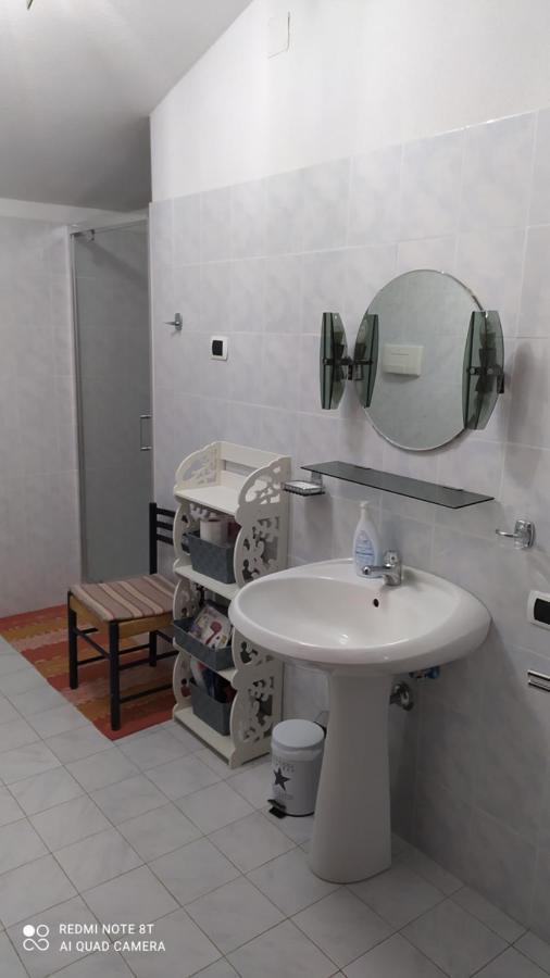 Ferienwohnung Kicaangi Capoterra Exterior foto