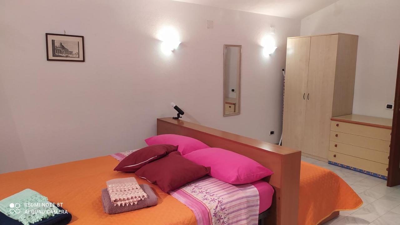 Ferienwohnung Kicaangi Capoterra Exterior foto